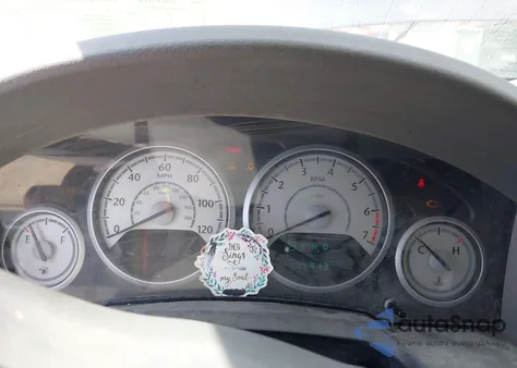 2008 Chrysler Town & Country Lx from USA, damaged, VIN 2A8HR44H78R818030